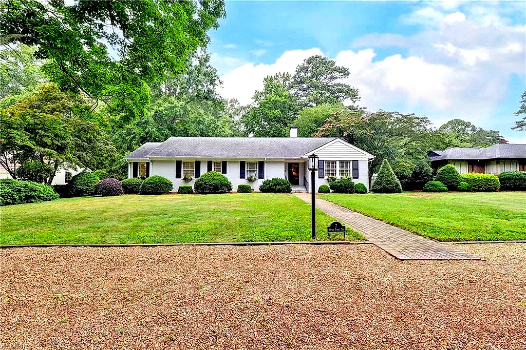 7 Merry Point TER, NEWPORT NEWS VA 23606