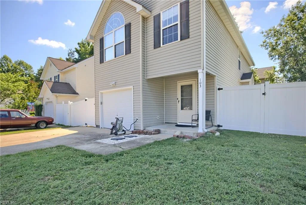 103 Mosel CT, WILLIAMSBURG VA 23185