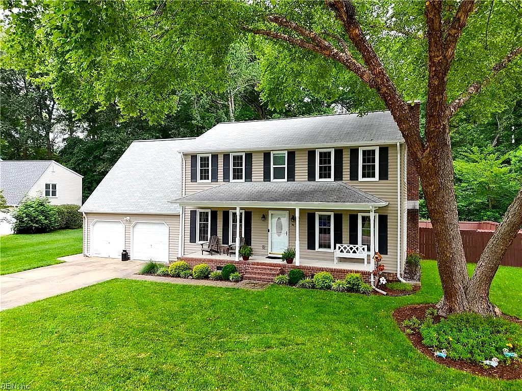 30 Hunt Wood DR, POQUOSON VA 23662