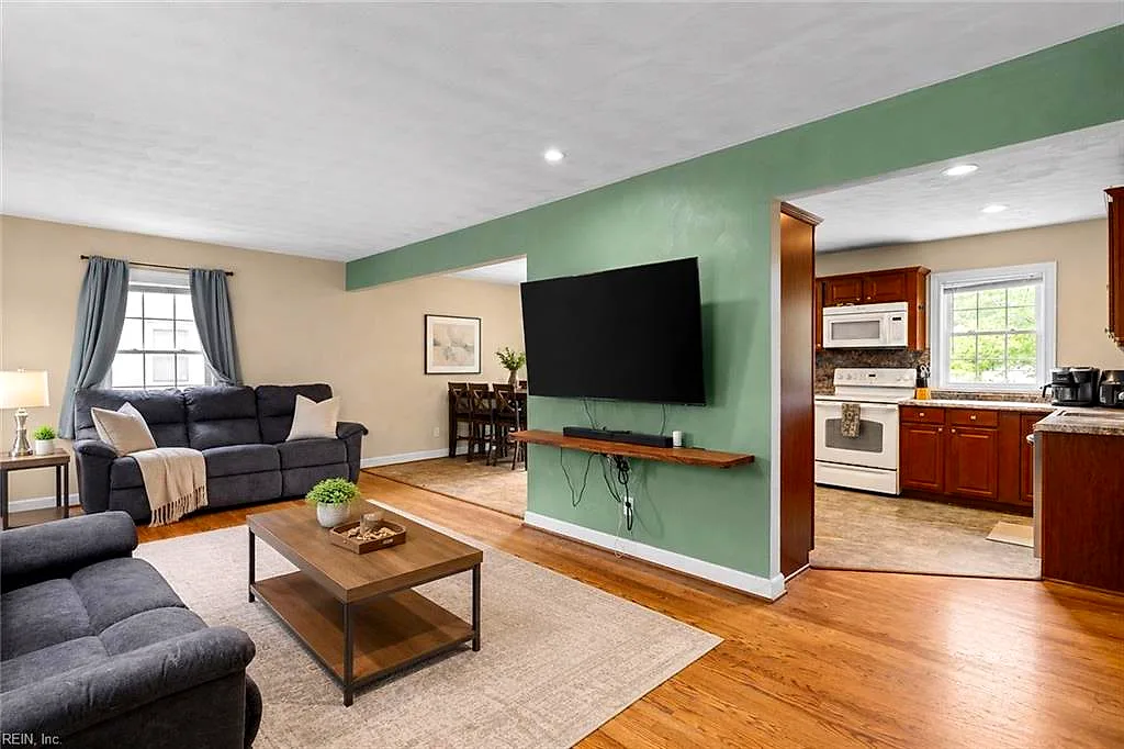 524 Meads Rd, Norfolk — photo