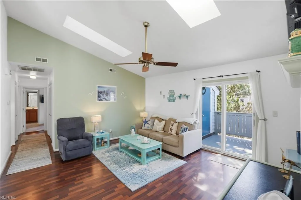2410 Loran Ct, Virginia Beach — photo