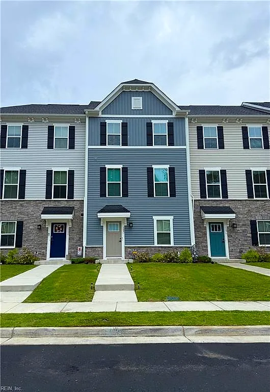 109 Pocosin Path, Poquoson — photo
