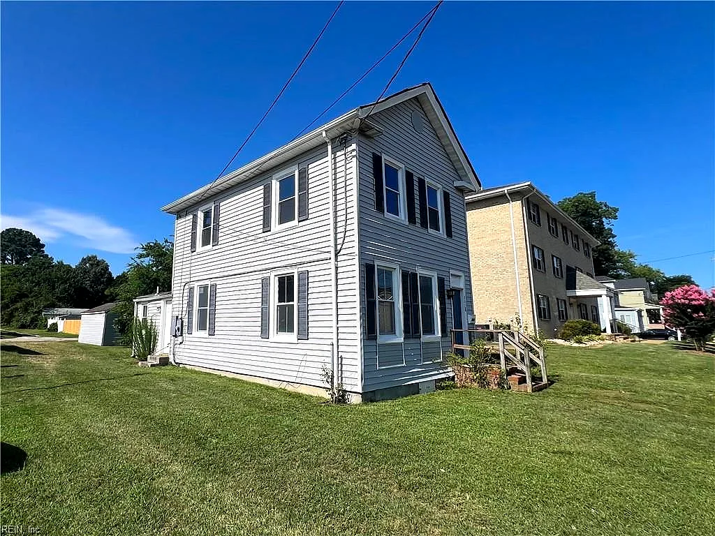 607 E Pembroke AVE, HAMPTON VA 23669
