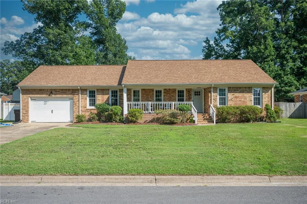 257 Coachman DR, CHESAPEAKE VA 23325