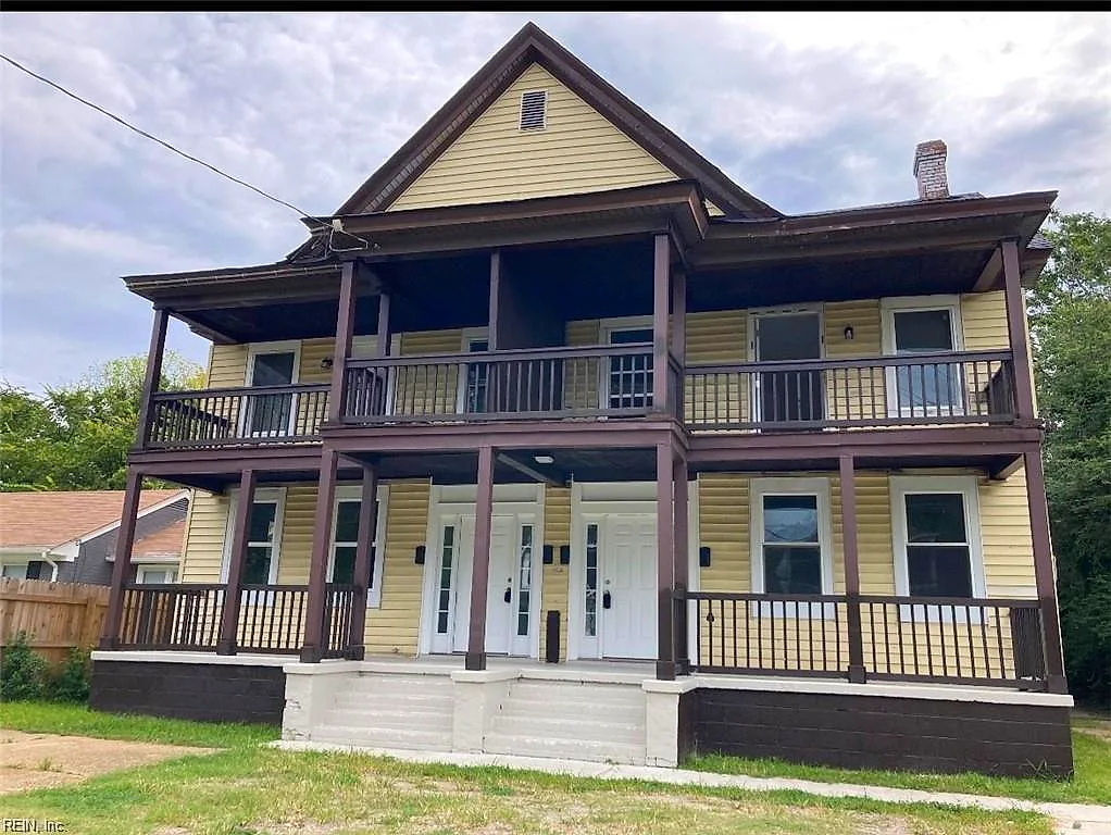 1601 Elm Ave, Portsmouth — photo