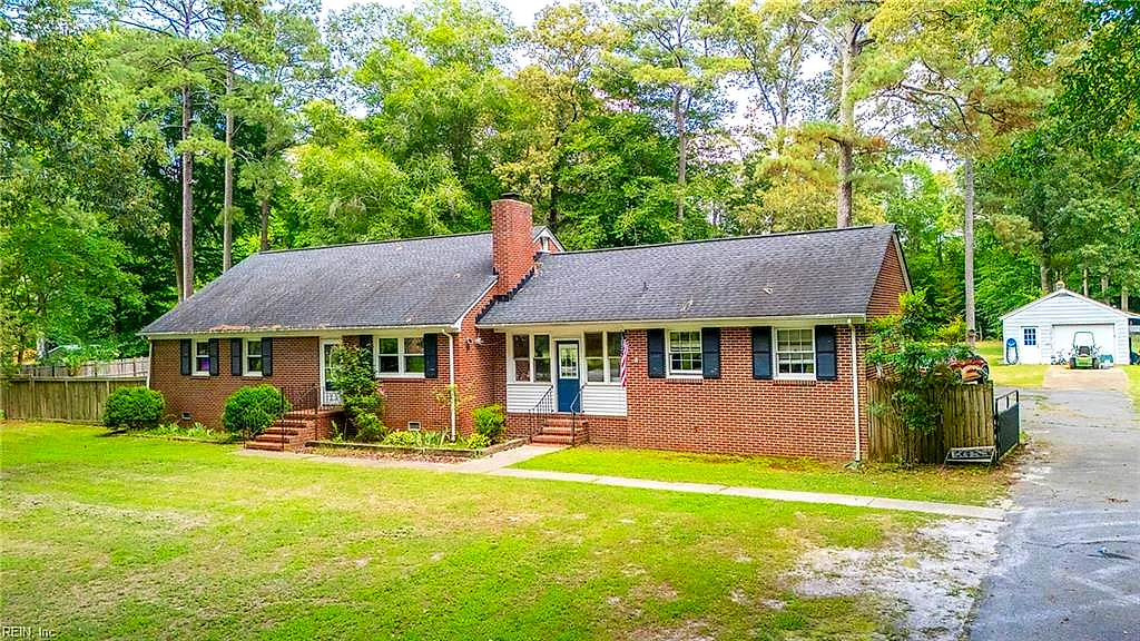 404 Kingsale RD, SUFFOLK VA 23437