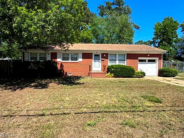 52 Londonshire TER, HAMPTON VA 23666