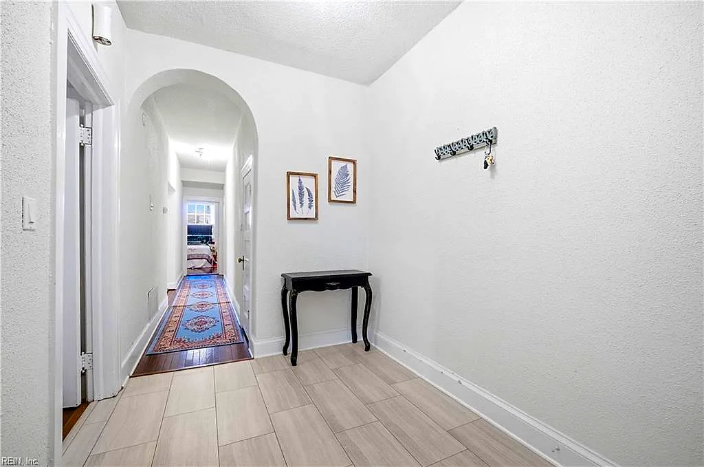 1015 Colonial Ave #4, Norfolk — photo