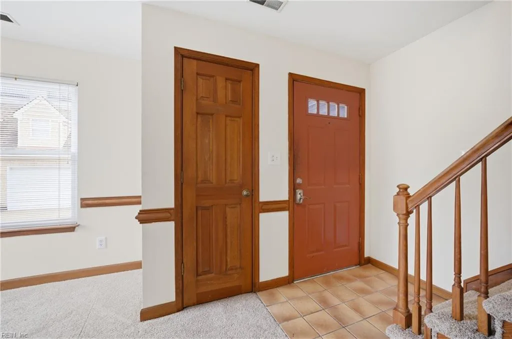 840 W Ocean View Ave, Norfolk — photo