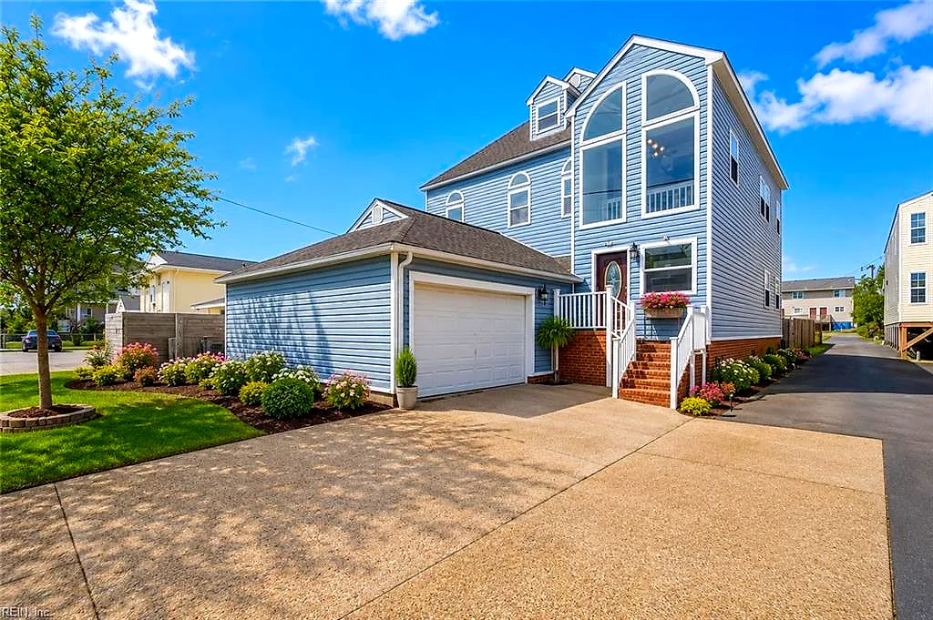 1270 W Ocean View AVE, NORFOLK VA 23503