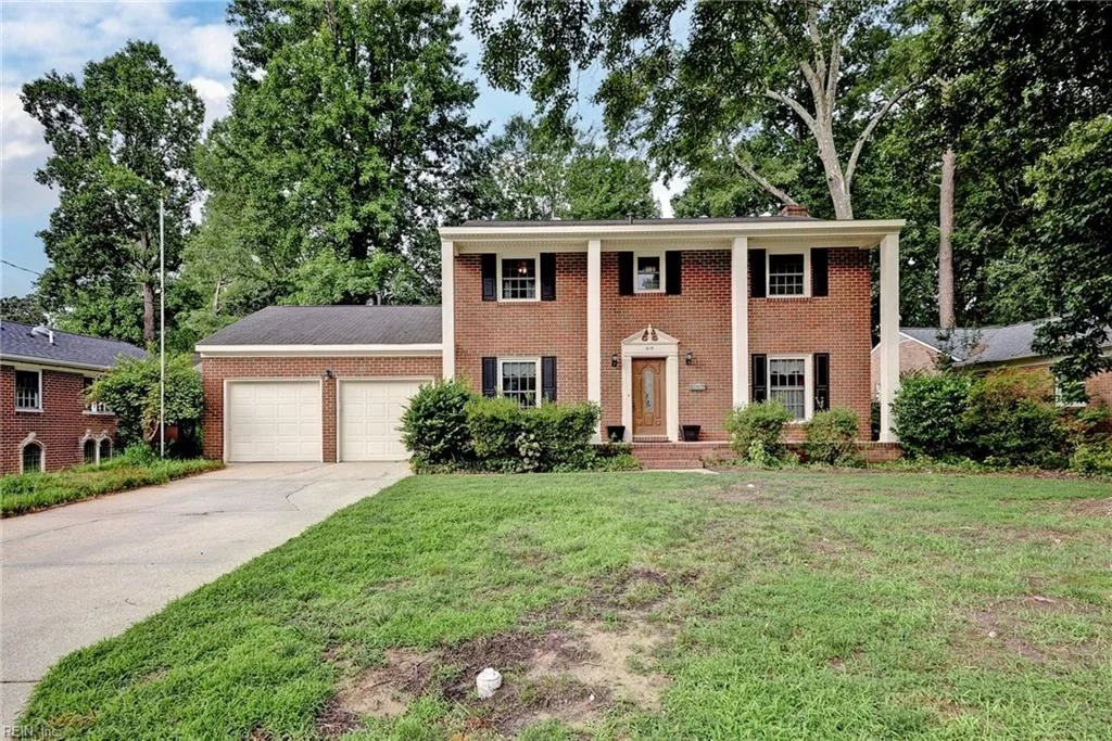 915 Elder RD, NEWPORT NEWS VA 23608