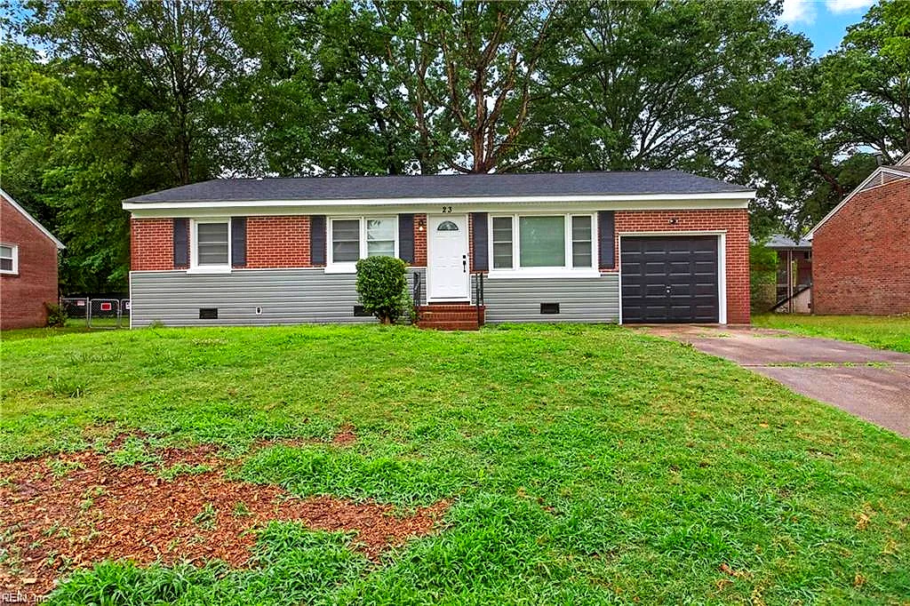 23 Colony RD, NEWPORT NEWS VA 23602