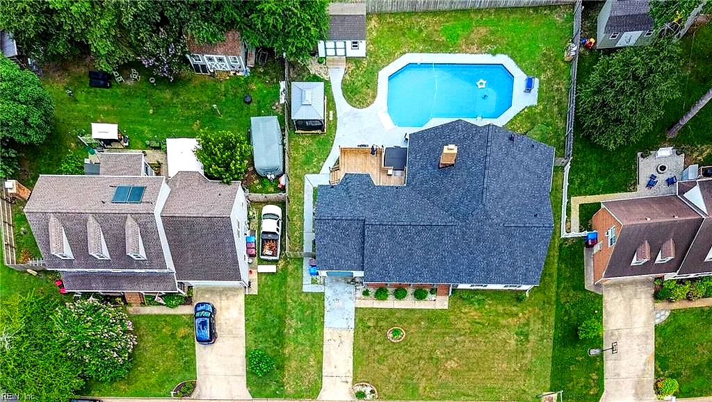 829 Donnington DR, CHESAPEAKE VA 23322
