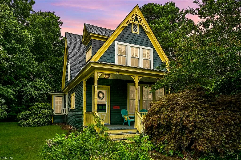 37 Claremont AVE, HAMPTON VA 23661