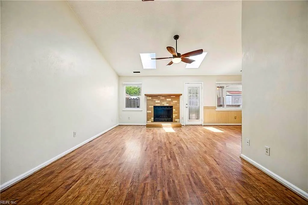 1917 Fayson Ct, Virginia Beach — photo