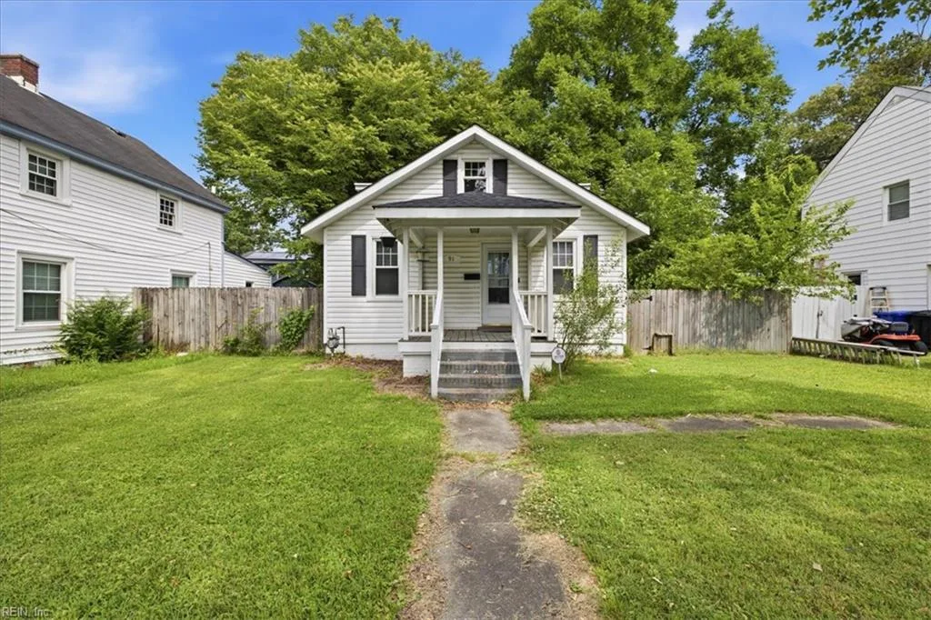 91 Gillis RD, PORTSMOUTH VA 23702