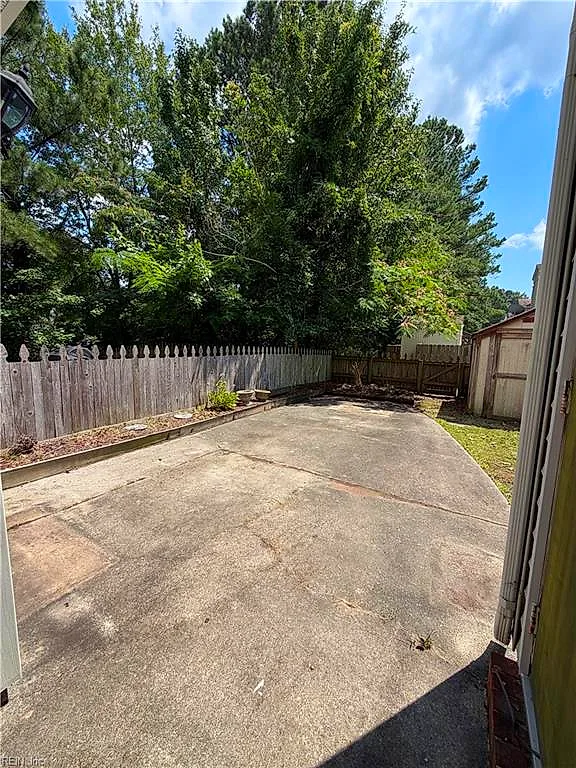 709 Montrose Ct, Chesapeake — photo