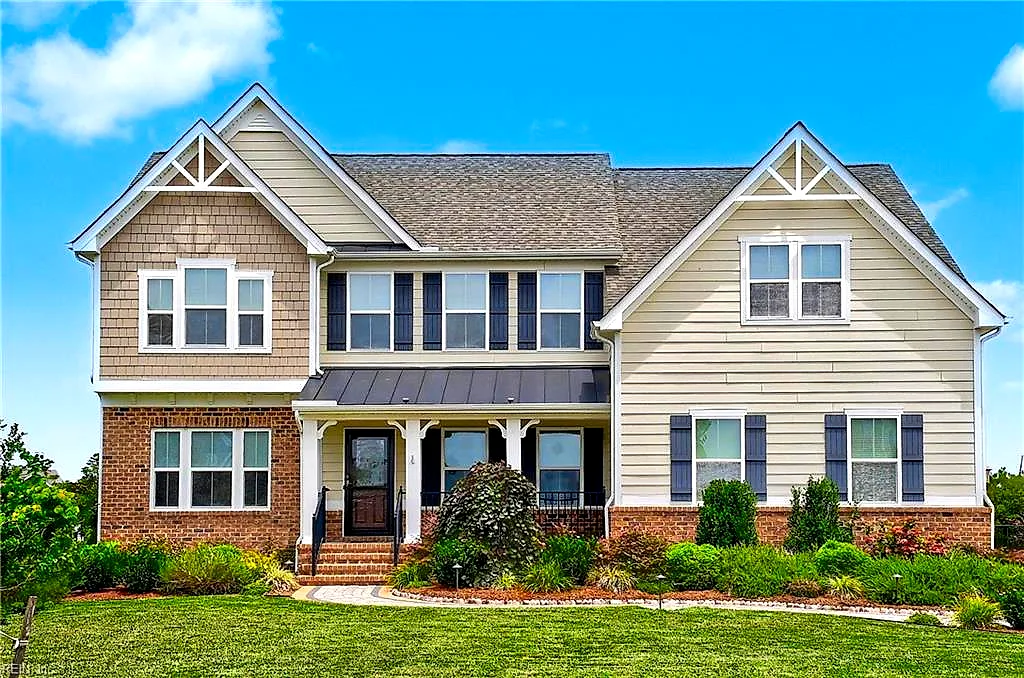 2068 Roger McClung LN, VIRGINIA BEACH VA 23456