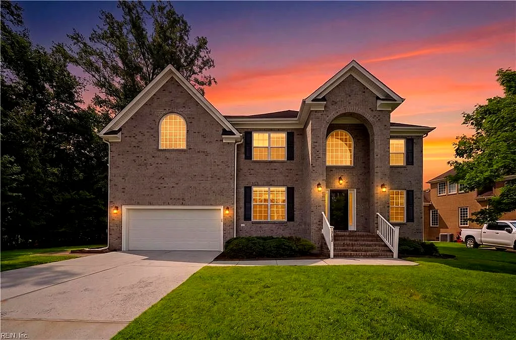 145 Sinclair LN, CHESAPEAKE VA 23322