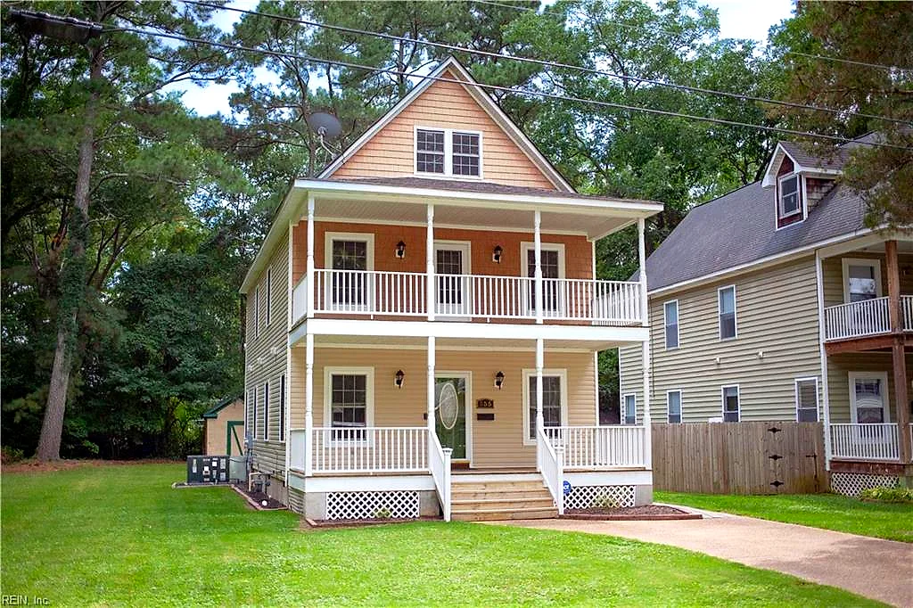 555 1st AVE, SUFFOLK VA 23434