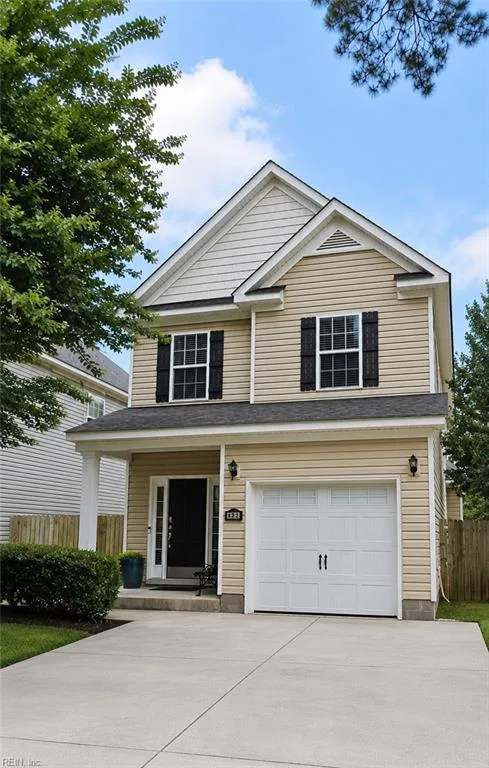 122 N Budding AVE, VIRGINIA BEACH VA 23452