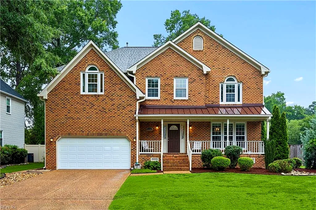 100 Crosspointe CT, YORKTOWN VA 23693