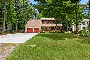102 Edgewood CT, YORKTOWN VA 23692