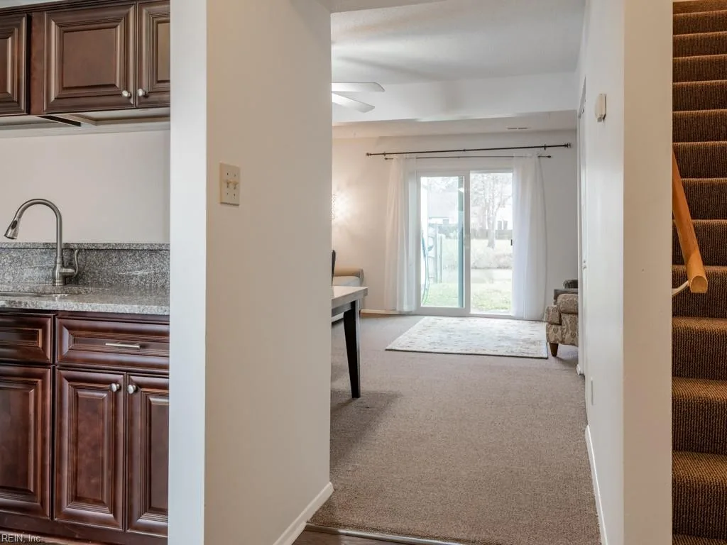 1443 Sangaree Cir, Virginia Beach — photo