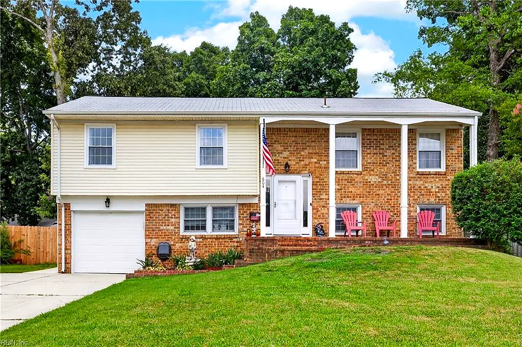 604 N Piping Rock RD, VIRGINIA BEACH VA 23452