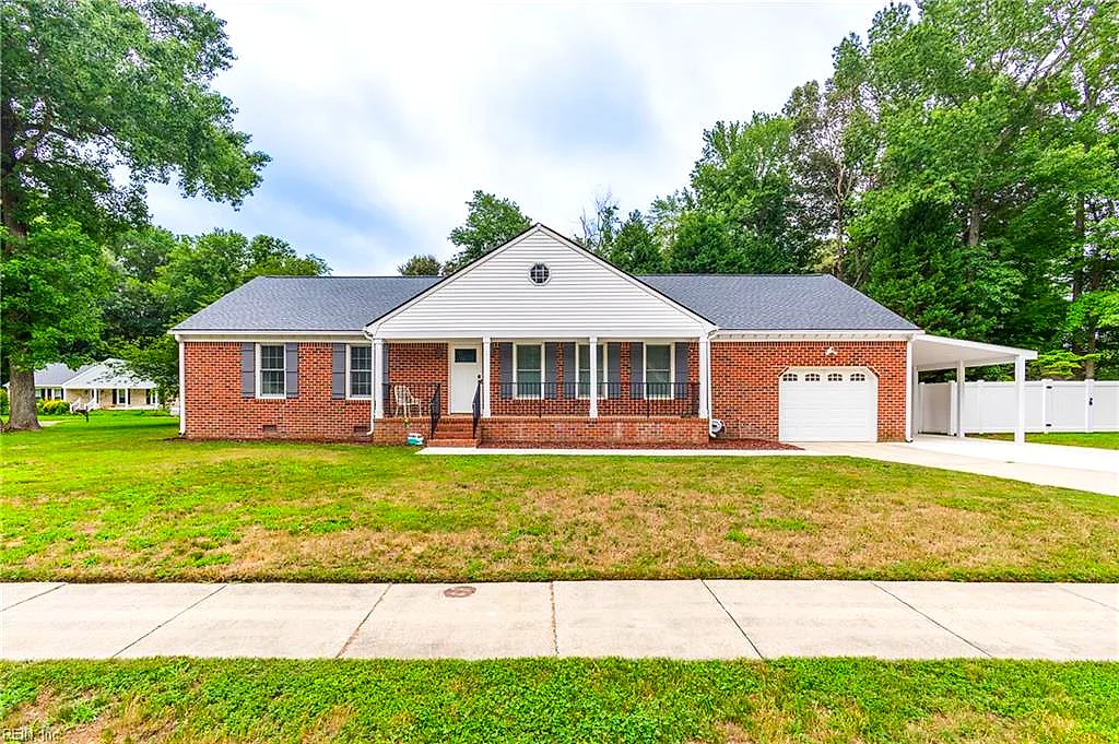 1010 Weeping Willow DR, CHESAPEAKE VA 23322