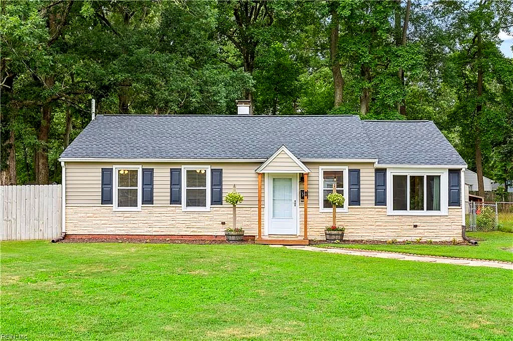 140 Glenwood RD, HAMPTON VA 23669