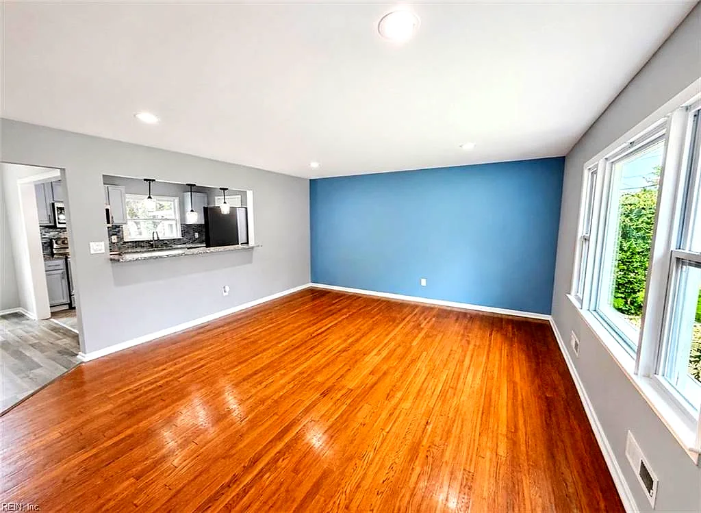 519 Beech Dr, Newport News — photo
