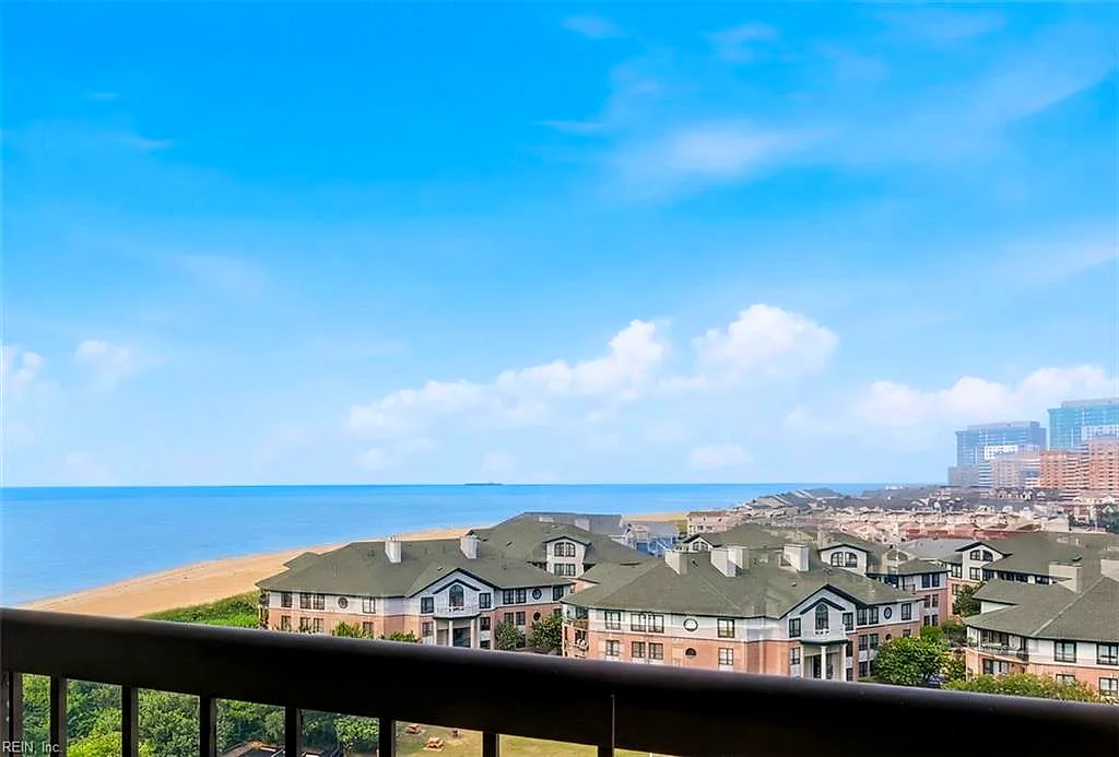 3288 Page AVE #1013, VIRGINIA BEACH VA 23451