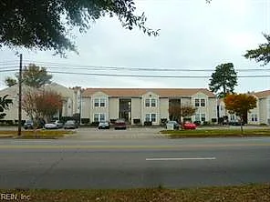 915 W Little Creek Rd #10, Norfolk — photo