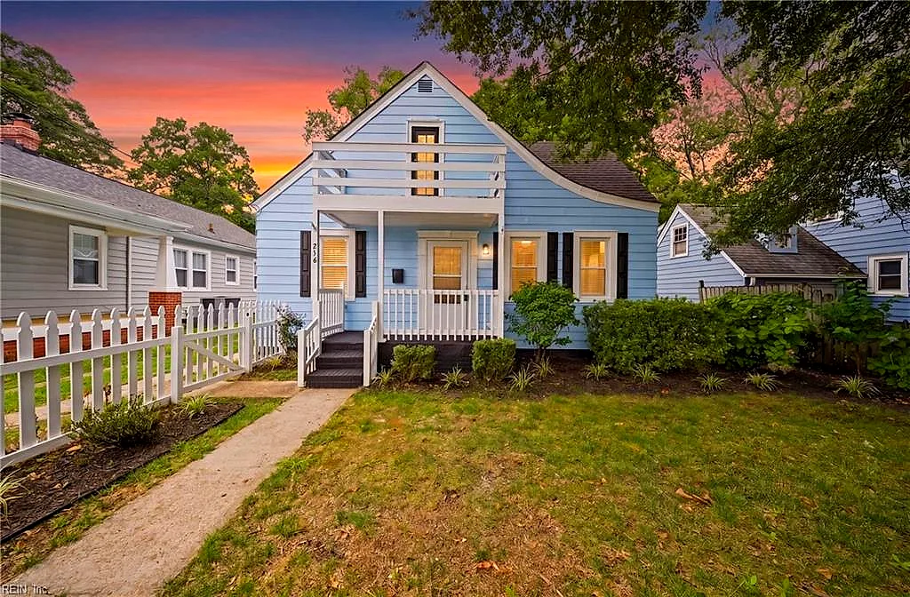 216 Manteo AVE, HAMPTON VA 23661