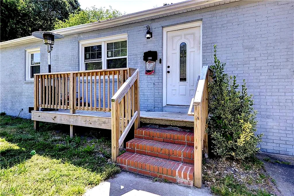 1120 78th St, Newport News — photo