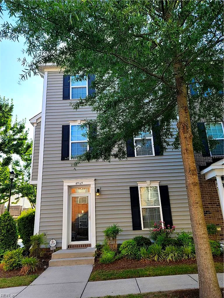 4969 Almandine Ave, Virginia Beach — photo