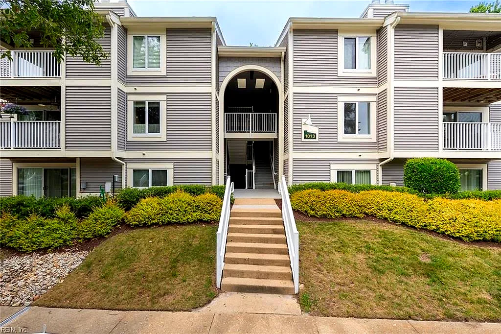 1013 Autumn Woods LN ##103, VIRGINIA BEACH VA 23454