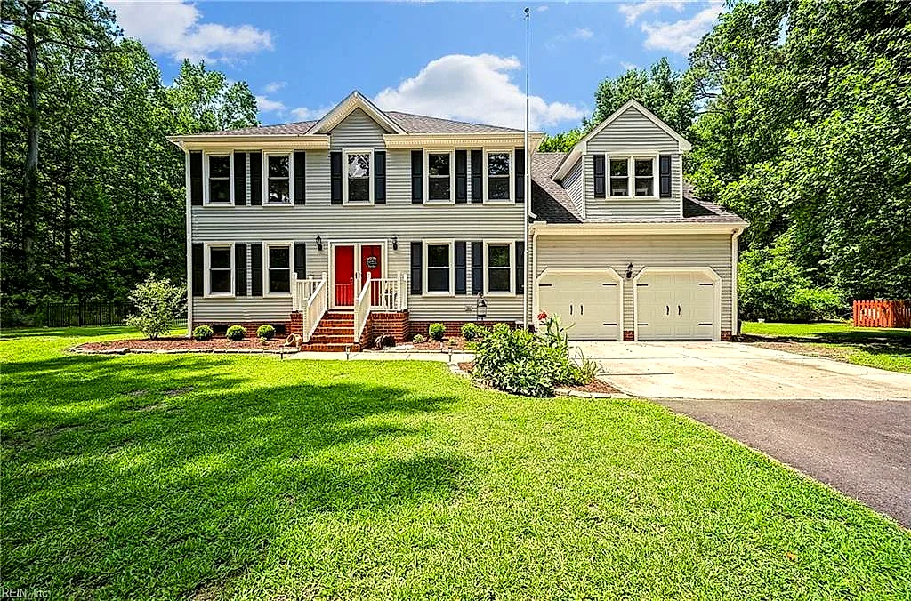 1932 Foxwood DR, CHESAPEAKE VA 23323