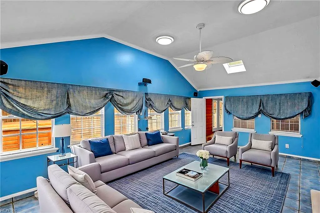 204 Old Bridge Ct, Newport News — photo
