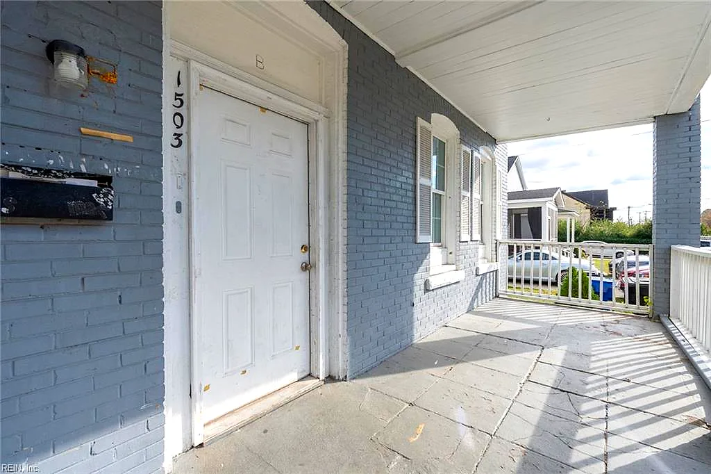 1503 Elm Ave, Portsmouth — photo