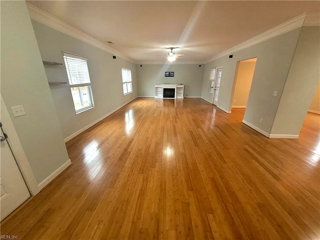 9532 15th Bay St, Norfolk — photo