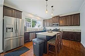 1047 W 36th St, Norfolk — photo