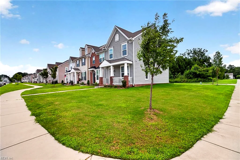 265 Goldenstar Ln, Portsmouth — photo