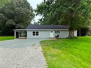 12455 Beech Trl, Gloucester — photo