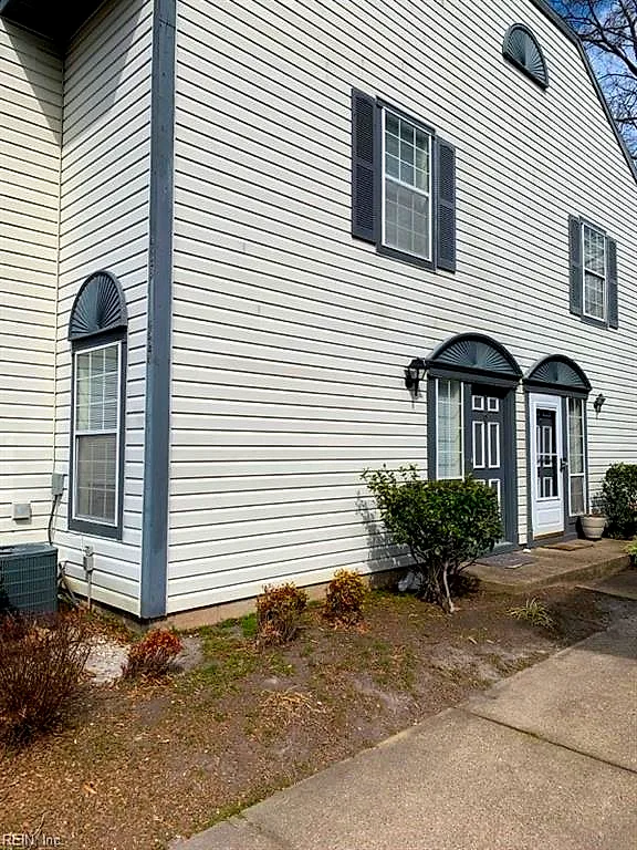 4524 Genoa Cir, Virginia Beach — photo