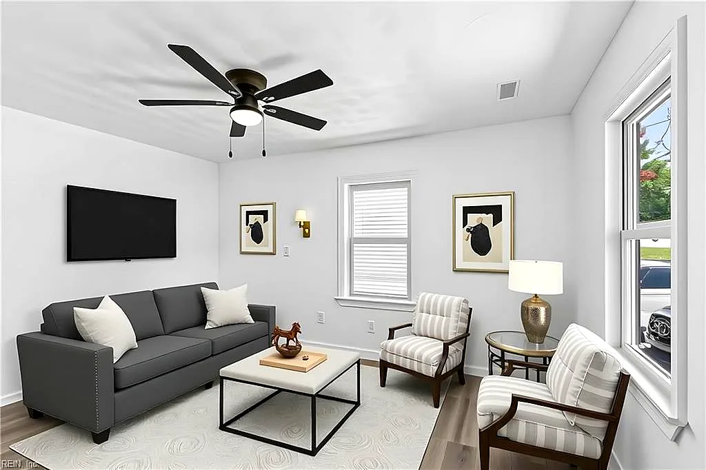 1079 Johnstons Rd, Norfolk — photo