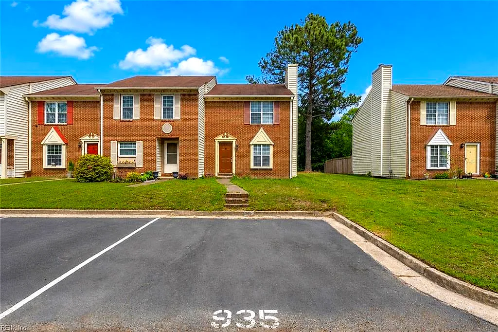 935 Still Harbor Cir, Chesapeake — photo