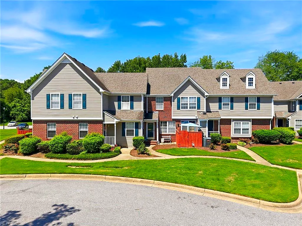 802 Primrose LN, CHESAPEAKE VA 23320