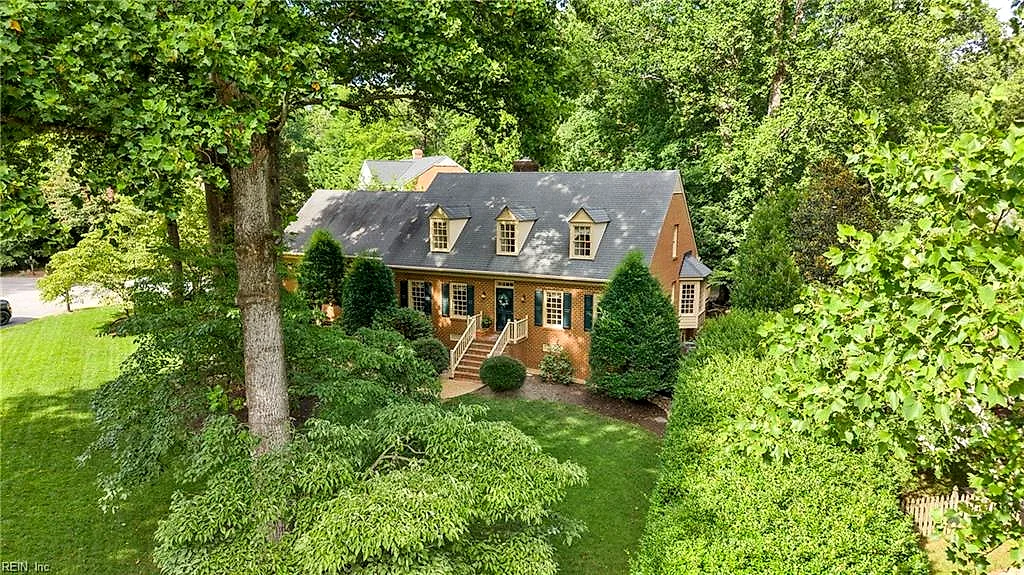104 Ambrose HL, WILLIAMSBURG VA 23185